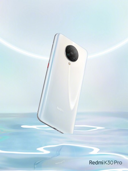 Les surfaces du Redmi K30 Pro dans une nouvelle couleur blanche, plus de détails révélés 