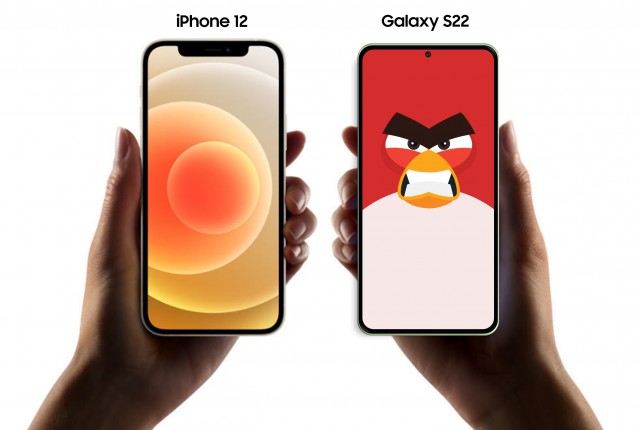 Maquette de l'iPhone 13 à côté d'un Galaxy S22 (image : Twitter)