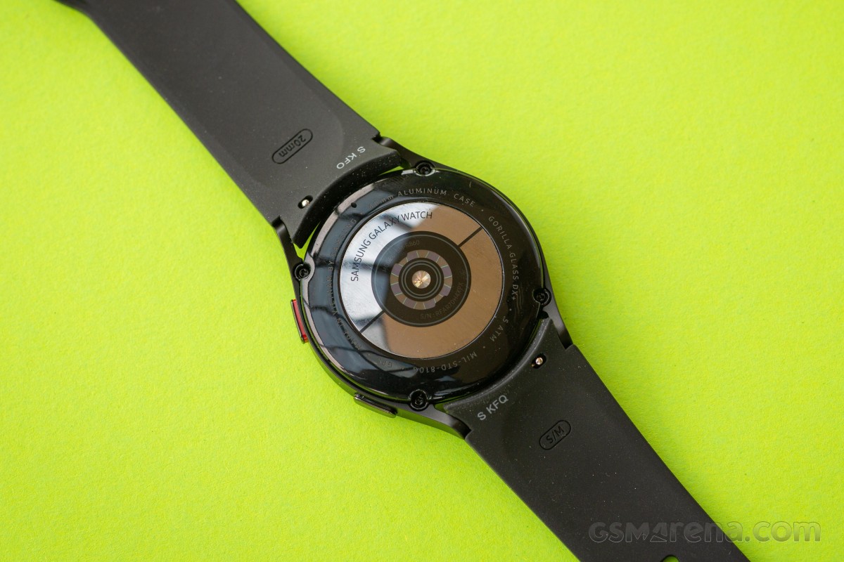 Une étude affirme que les capteurs Samsung Galaxy Watch4 sont étroitement comparables aux outils médicaux